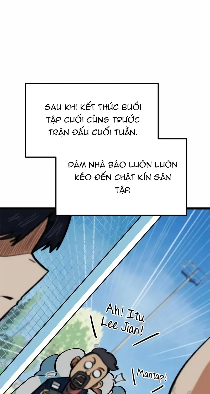Tôi Bị Hiểu Lầm Là Siêu Sao Trên Sân Cỏ [Chap 70-72] — trang 100