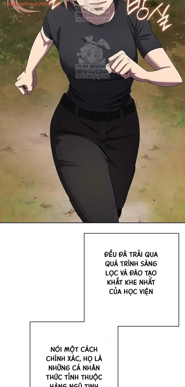 Ma Pháp Sư Hắc Ám Trở Về Để Nhập Ngũ Chap 83 - Next Chap 82