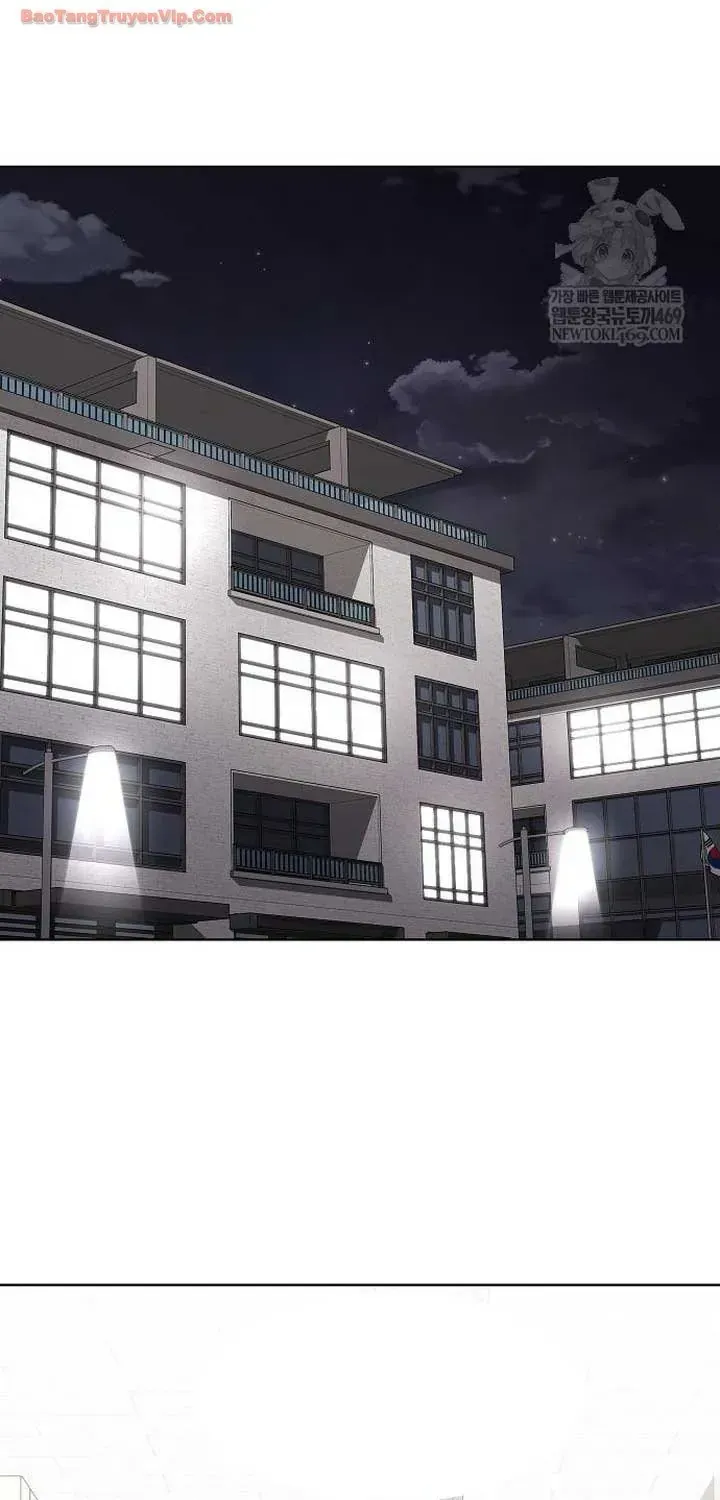Ma Pháp Sư Hắc Ám Trở Về Để Nhập Ngũ Chap 83 - Next Chap 82